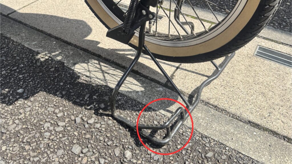 自転車スタンドの写真