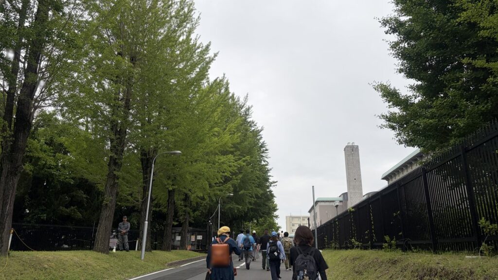 基地へ向かう写真