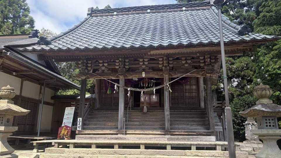 櫻田山神社の拝殿