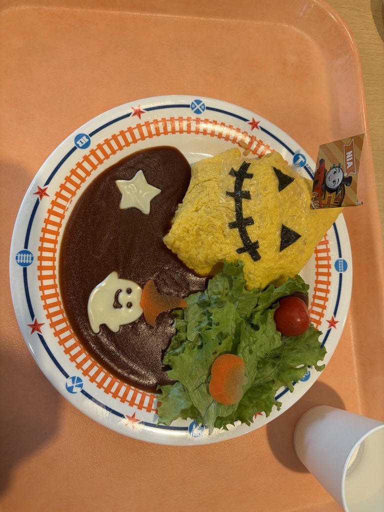 ハロウィンのかぼちゃ形のカレー